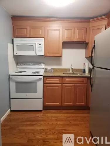 Main picture of 99 Fountain Ln