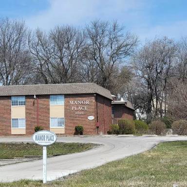 Main picture of 6016 Leavenworth Rd