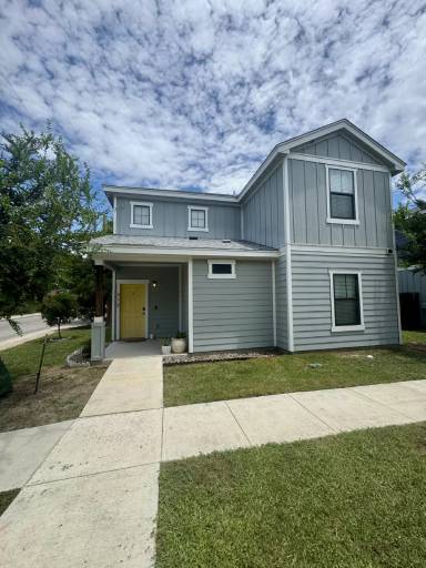Main picture of 418 Lockhart