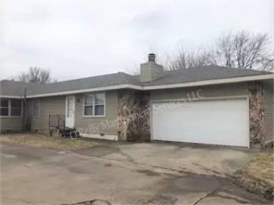 Main picture of 1014 W Edgewood St