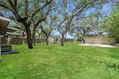 Main picture of 317 North Blvd