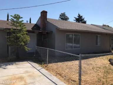 Main picture of 1340 Meadow Ln