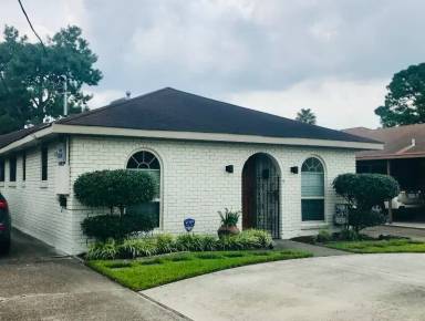 Main picture of 3908 W Metairie Ave