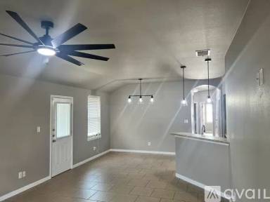 Main picture of 4504 Cambridge Dr