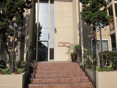 Main picture of 1922 2nd Ave