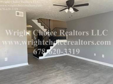 Main picture of 2699 Evans Mill Dr