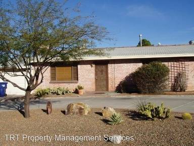 Main picture of 4057 E Roberts Pl