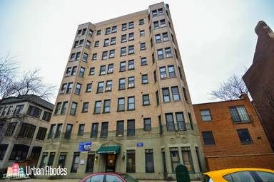 Main picture of 550 W Arlington Pl Apartments