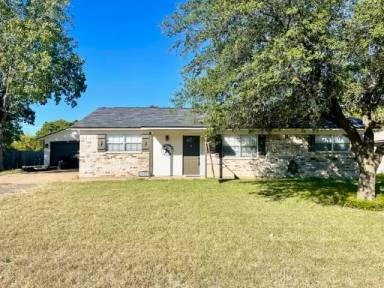 Main picture of 442 Fernwood Dr