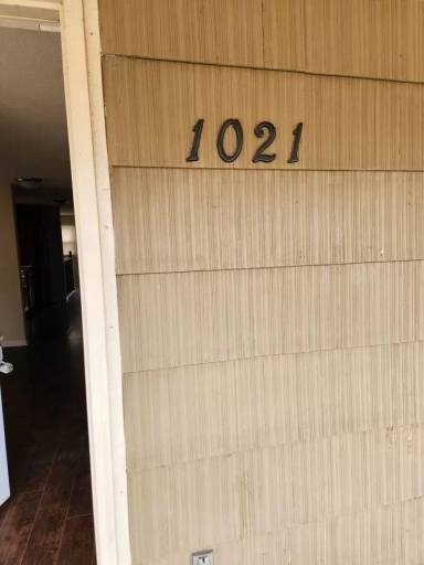 Main picture of 1021 S Brookside Ave