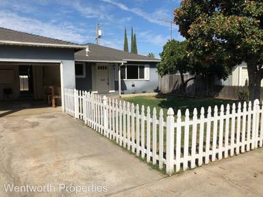 Main picture of 515 Mulberry Cir