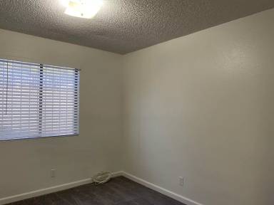 Main picture of 1304 Kari Lee Ct