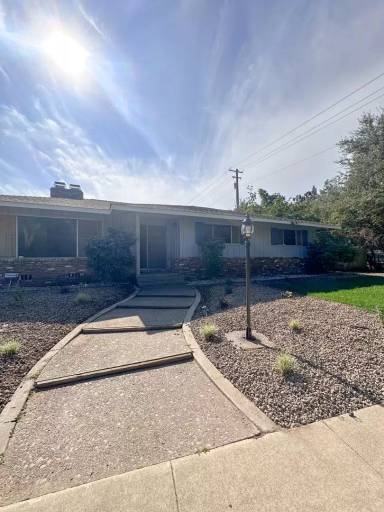 Main picture of 4700 Winding Way