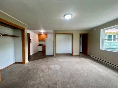 Main picture of 100 Glenwood Ave