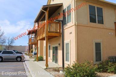 Main picture of 1202 Walnut Ave