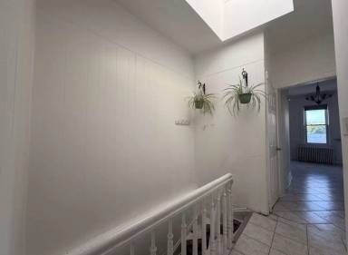 Main picture of 606 59th St