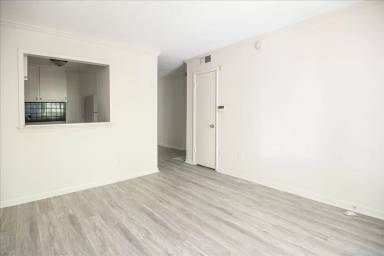 Main picture of 1225 Church St