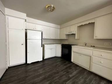 Main picture of 1904 Basten St