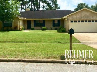 Main picture of 7051 Lake Joanne Dr