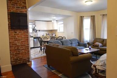 Main picture of 505 Washington St