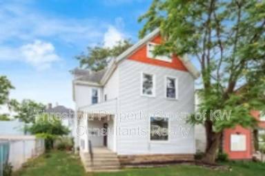 Main picture of 865 Old Leonard Ave