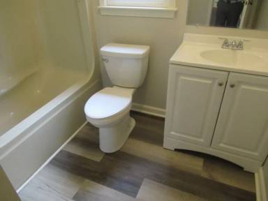 Main picture of 145 Ho Lynn Trl