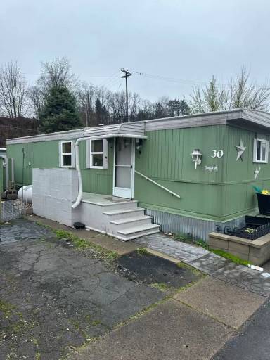 Main picture of 1800 Whited St