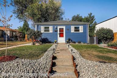 Main picture of 1023 Stuart St