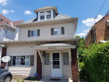 Main picture of 1307 Alton St
