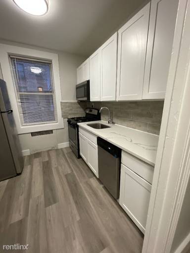 Main picture of 92 Highland Ave