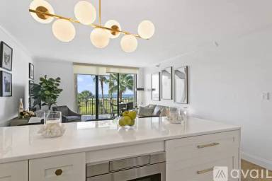 Main picture of 1250 Gulf Blvd