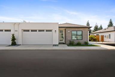 Main picture of 2806 E Alluvial Ave - 2810-102