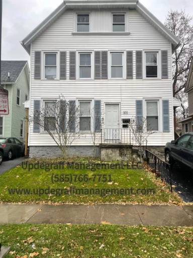 Main picture of 101 Hickory St