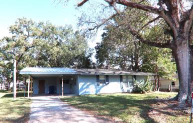Main picture of 106 Laurel St