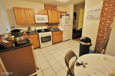 Main picture of 24 Edgerly Rd