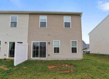 Main picture of 1190 Emilys Ct