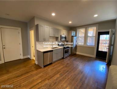 Main picture of 4364 N Milwaukee Ave