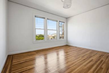 Main picture of 3130 Webster Street