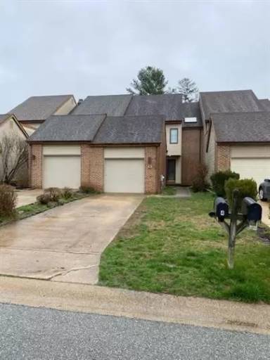 Main picture of 1849 Dearing Rd