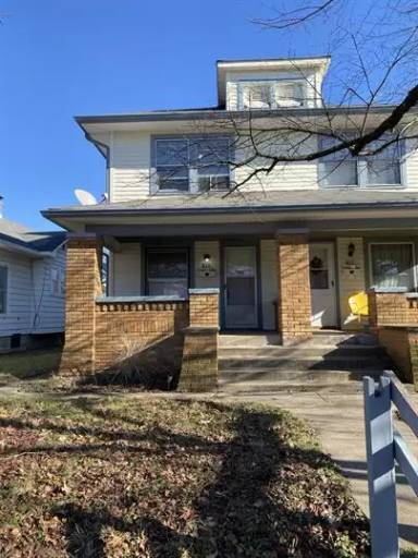 Main picture of 835 N Riley Ave