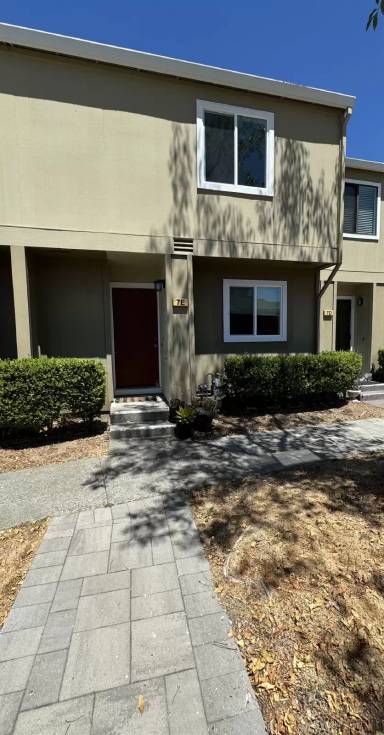 Main picture of 7 Oak Crest Ct