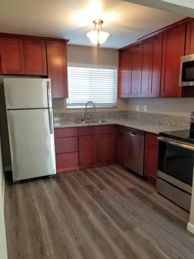 Main picture of 2116 10th St