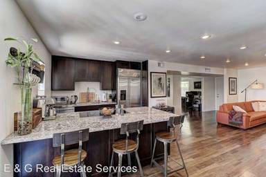 Main picture of Cloisters Condominium