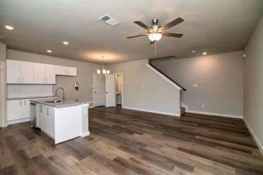 Main picture of Heritage Hills Estates