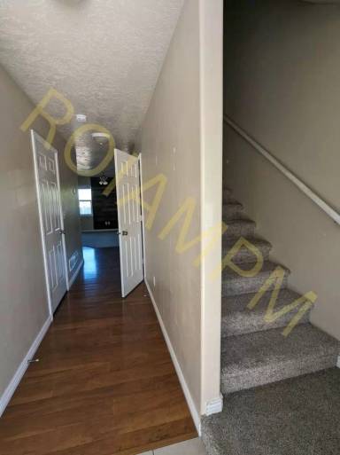 Main picture of 1978 Bengal View Dr