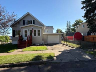 Main picture of 3152 Vernon St