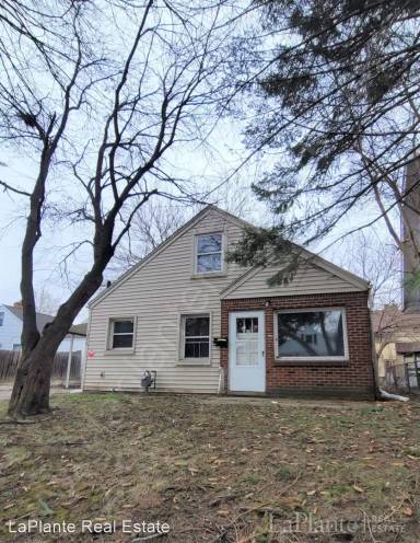 Main picture of 1826 Pilgrim Rd