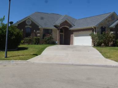 Main picture of 208 Coffee Tree Ct