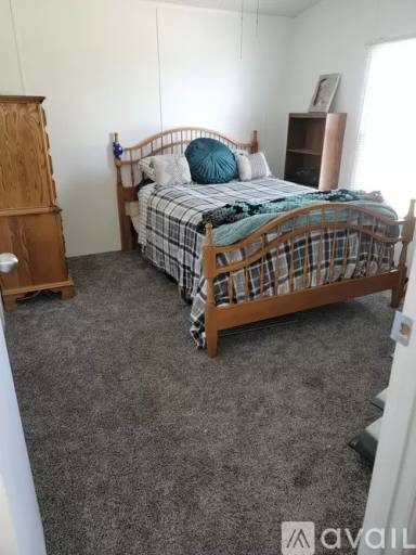 Main picture of 214 Peterson Rd