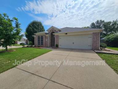 Main picture of 1128 Marshall Dr